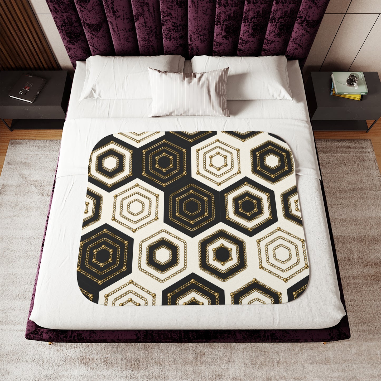 Sherpa Blanket, Two Colors - Black/Gold Hex