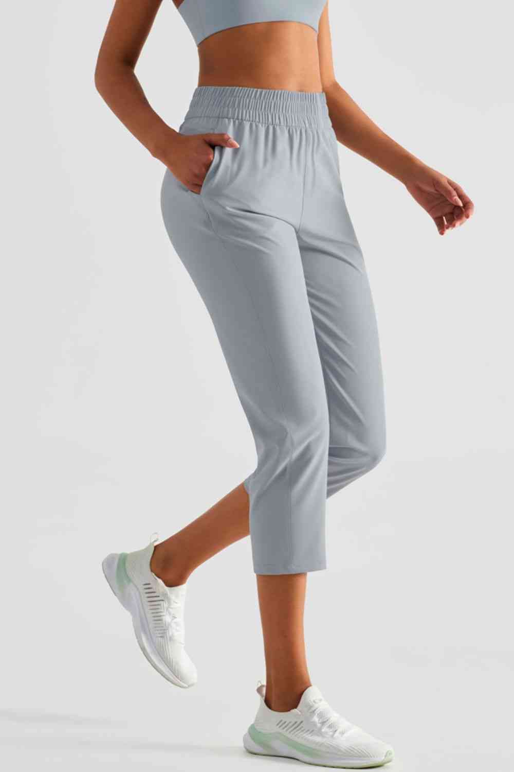 Elastic Waist Cropped Sports Pants